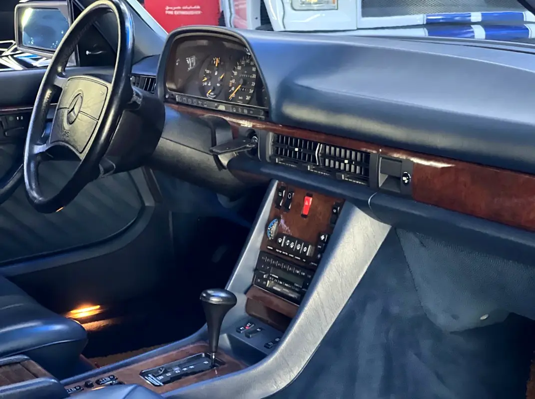 Car Image 1989 MERCEDES S Class 560