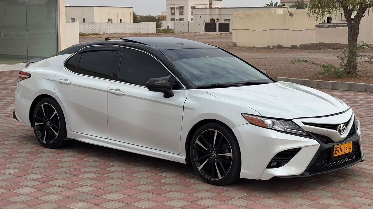 Car Image 2020 TOYOTA CAMRY XSE