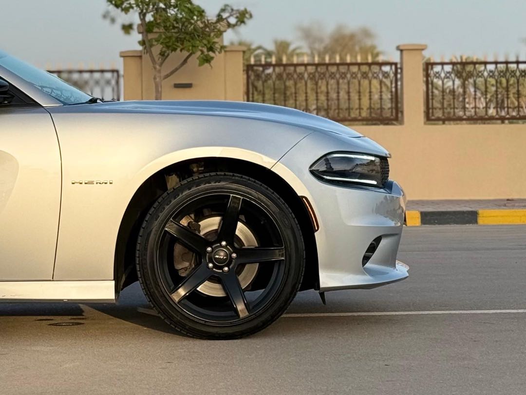 Car Image 2021 DODGE CHARGER R/T