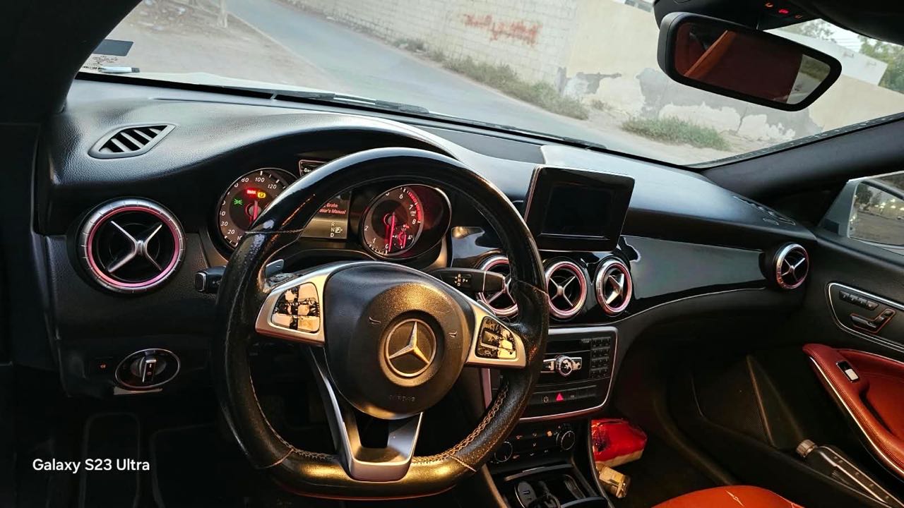 Car Image 2014 MERCEDES CLA CLASS 