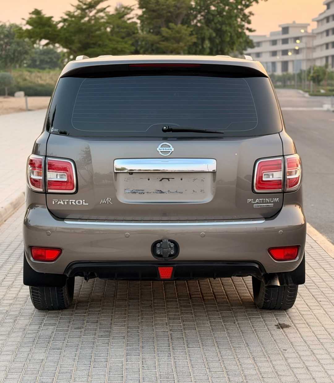 Car Image 2014 NISSAN PATROL Platinum