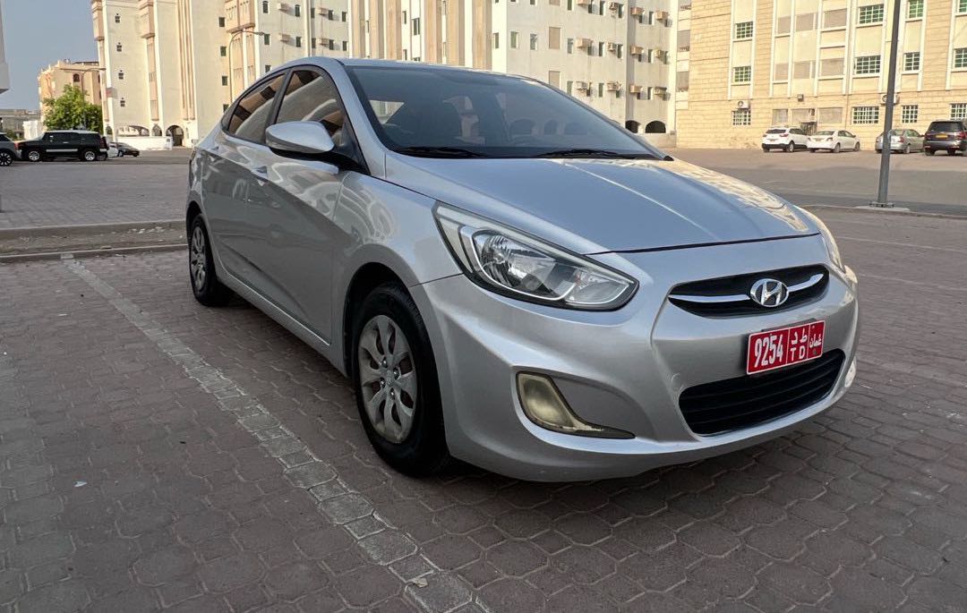 HYUNDAI ACCENT 2016
