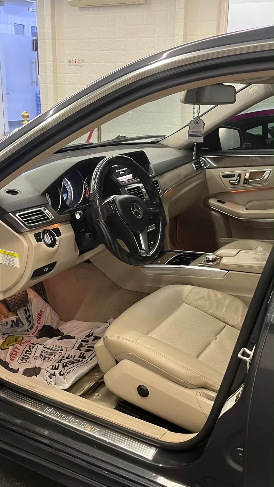 Car Image 2014 MERCEDES E Class 350