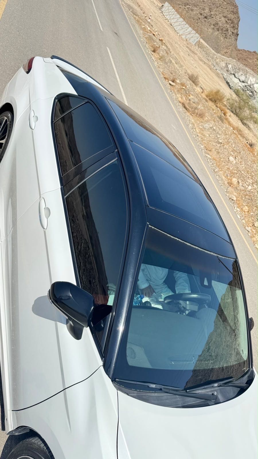 Car Image 2019 TOYOTA CAMRY XSE