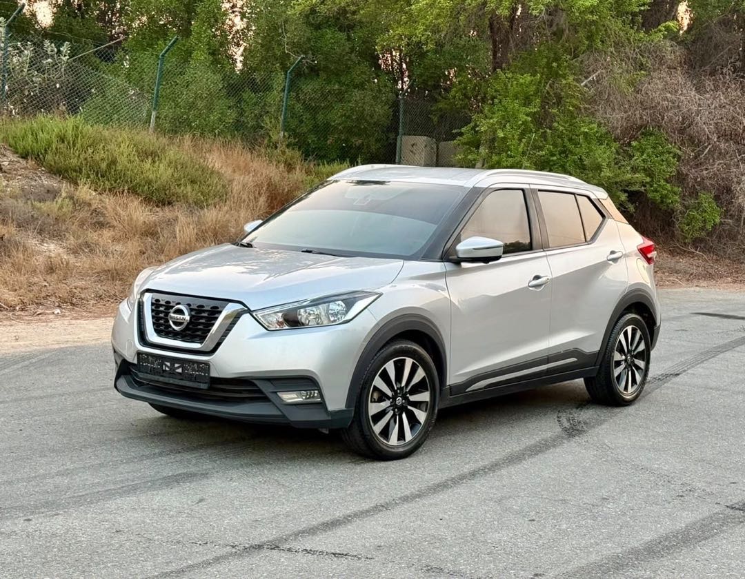 Car Image 2019 NISSAN KICKS 