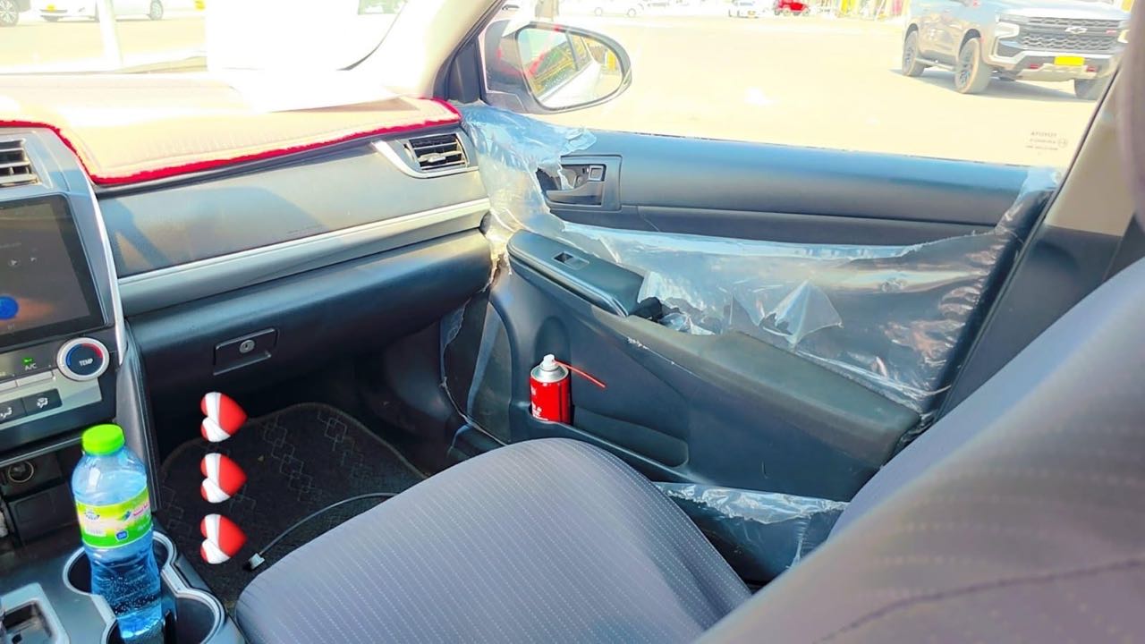 Car Image 2014 TOYOTA CAMRY GL