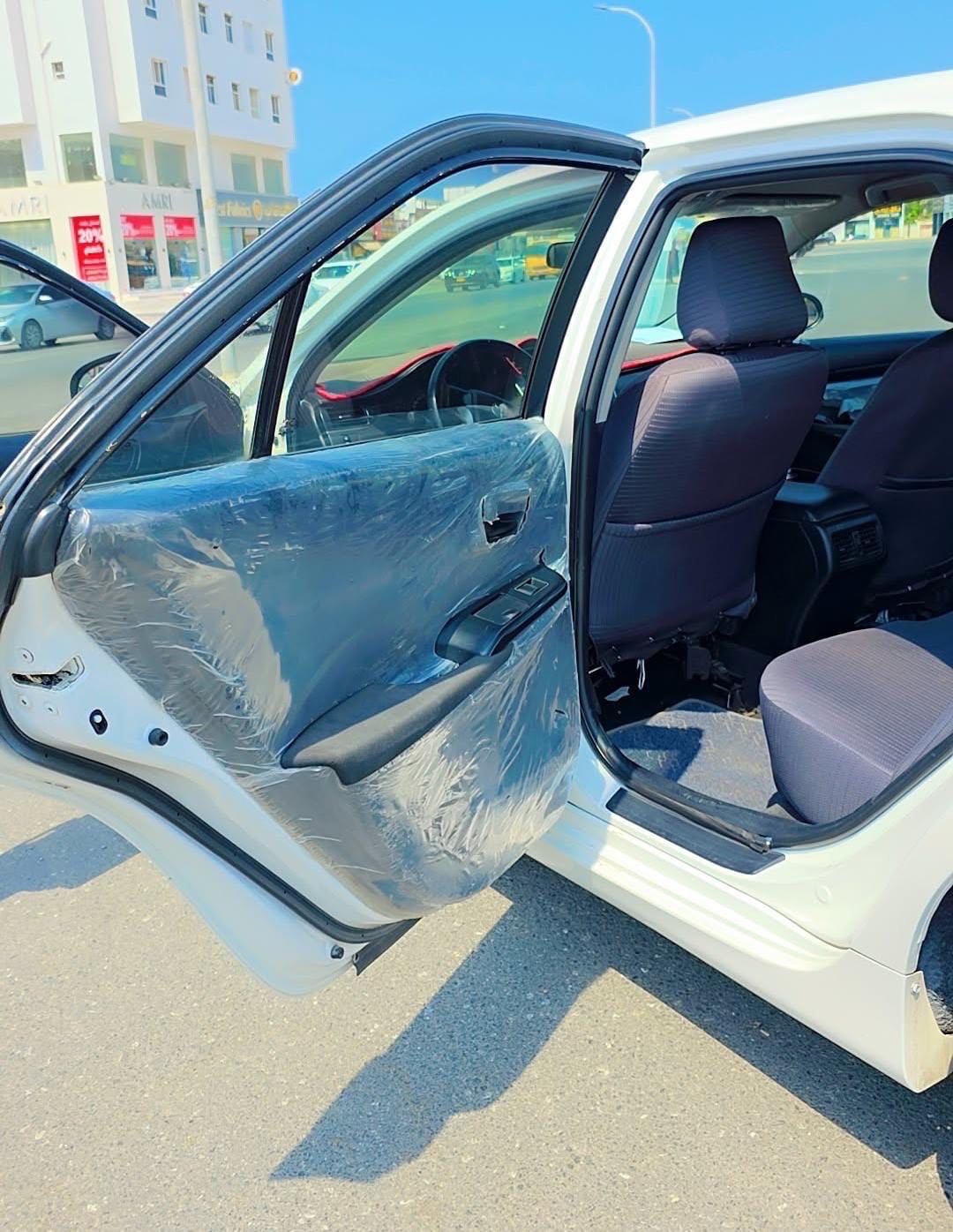 Car Image 2014 TOYOTA CAMRY GL
