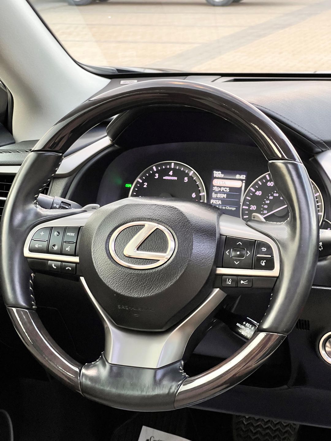 Car Image 2021 LEXUS RX Ultra Luxury