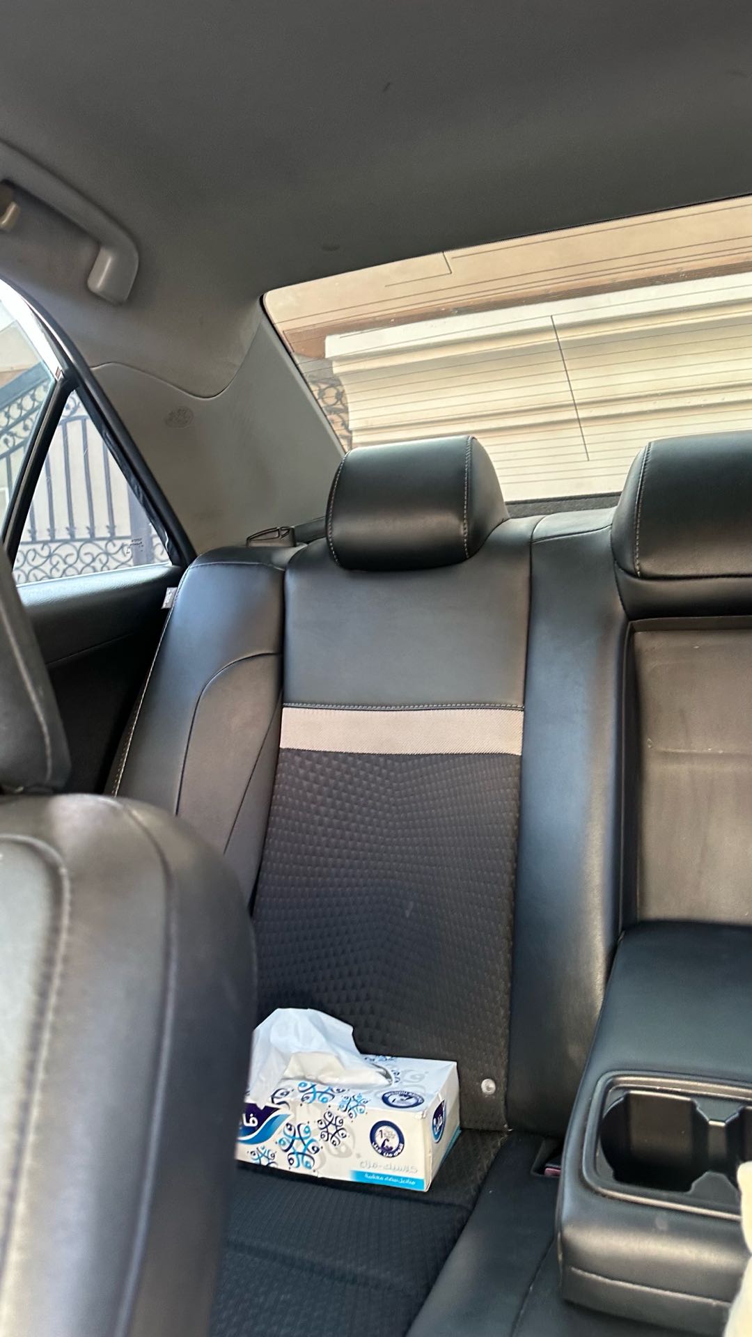 Car Image 2012 TOYOTA CAMRY SE