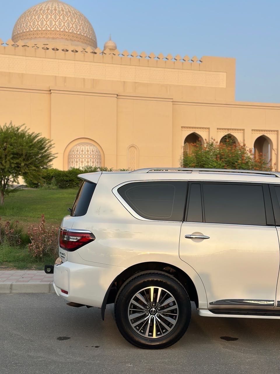 Car Image 2020 NISSAN PATROL Platinum