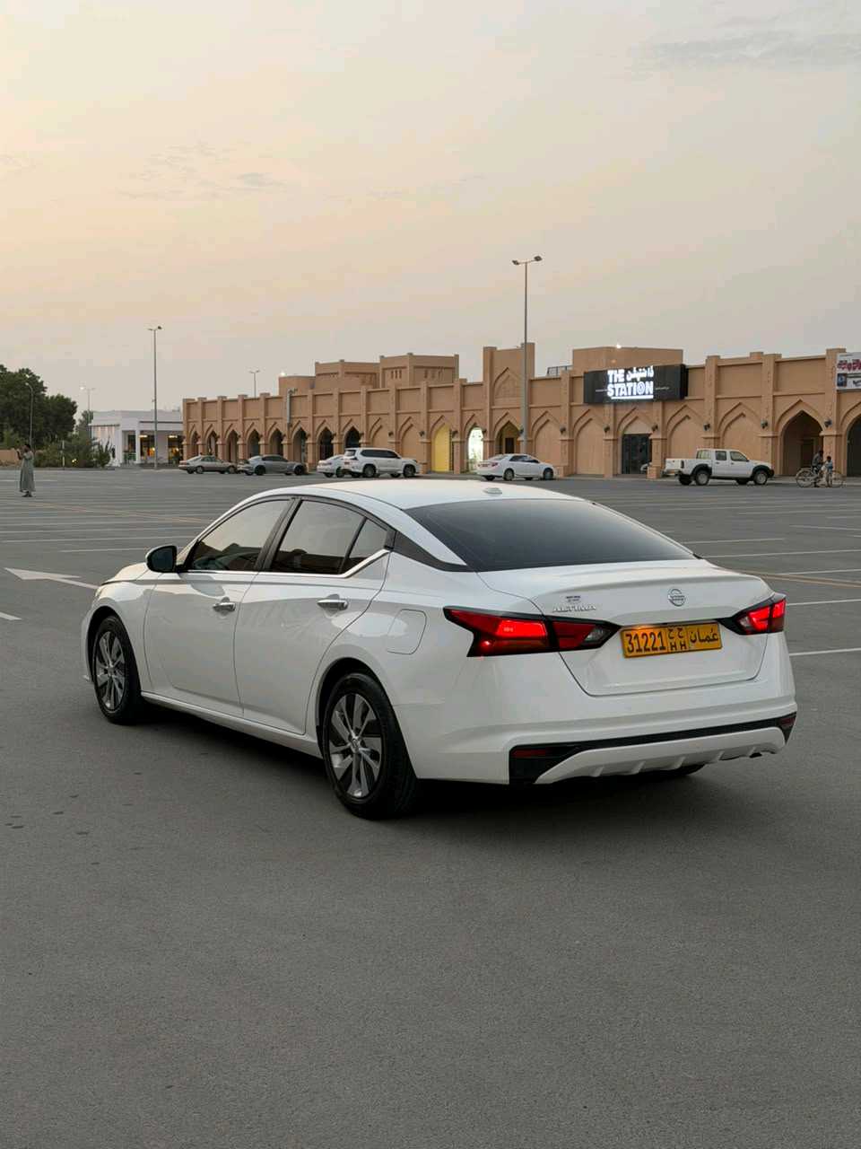 Car Image 2020 NISSAN ALTIMA S