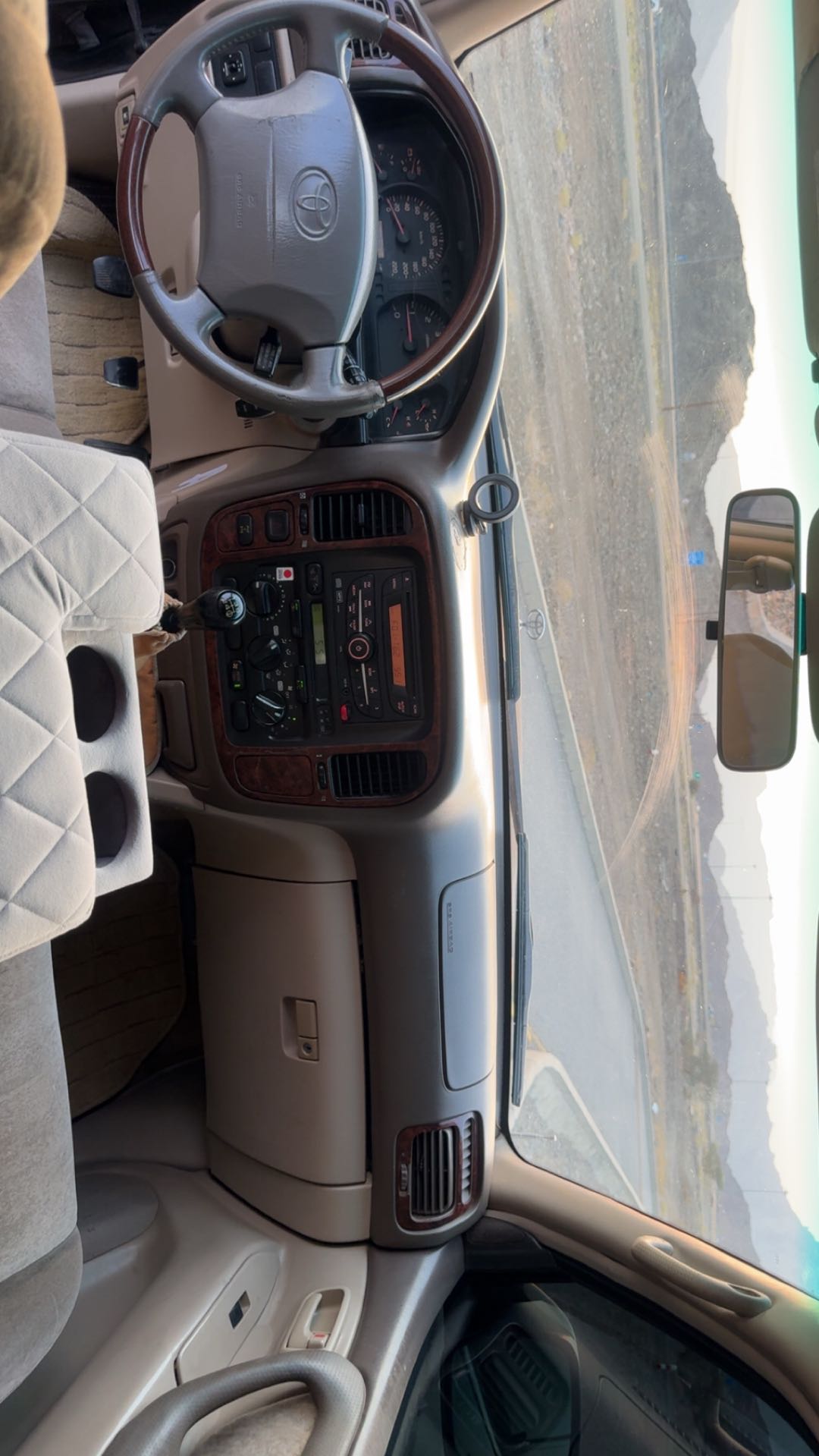 Car Image 1999 TOYOTA LAND CRUISER VX.R