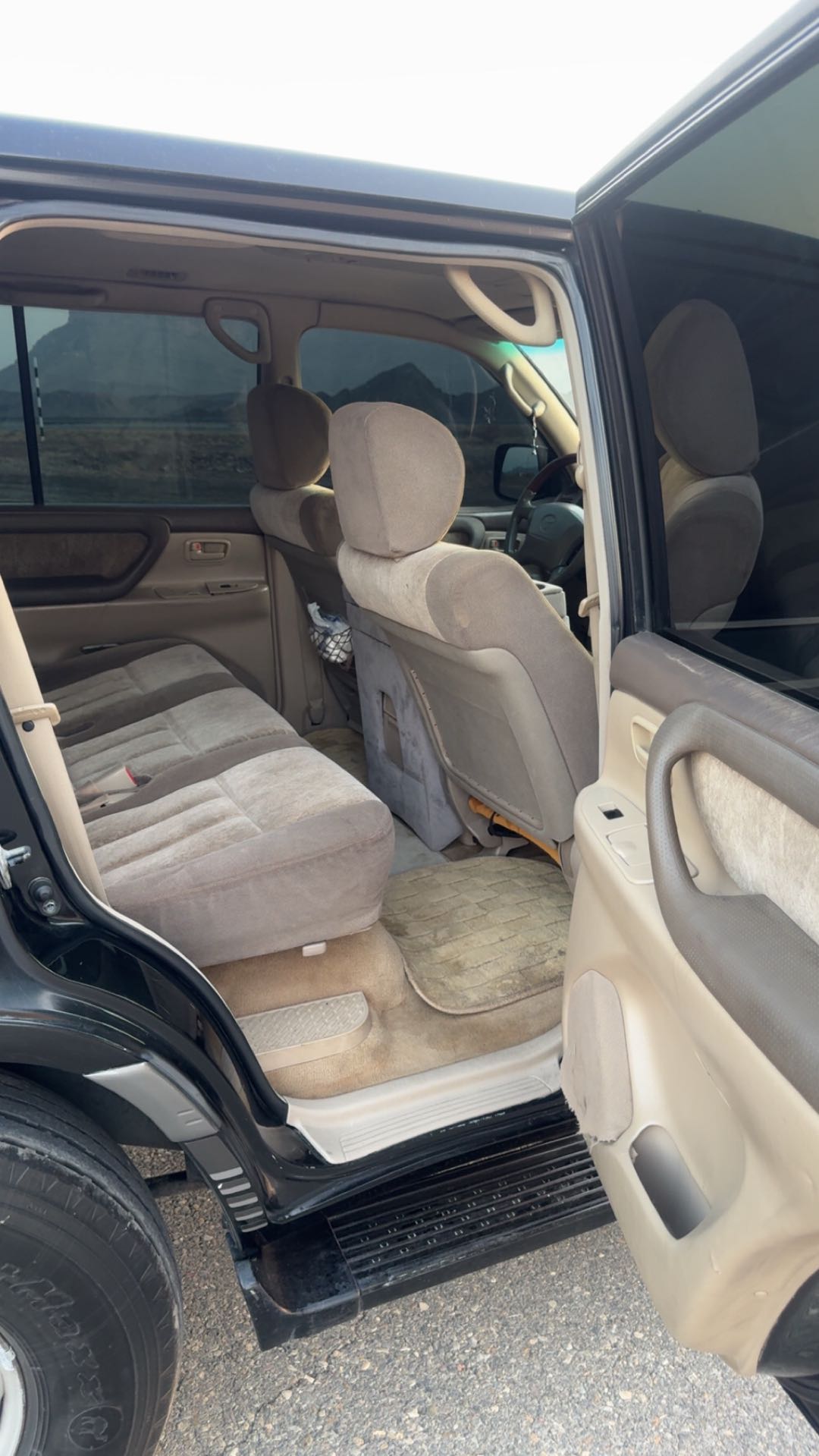 Car Image 1999 TOYOTA LAND CRUISER VX.R