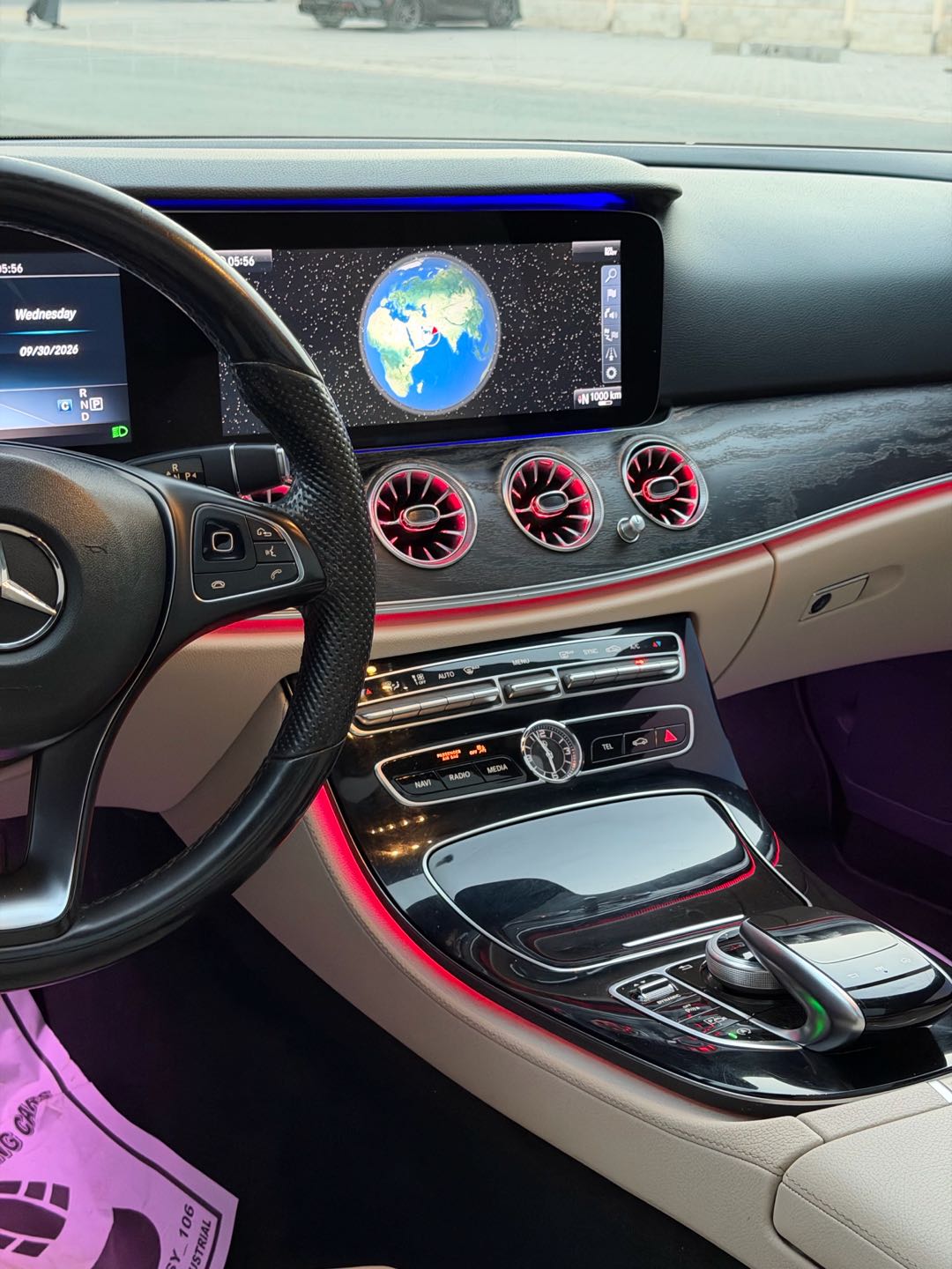 Car Image 2017 MERCEDES E Class 300