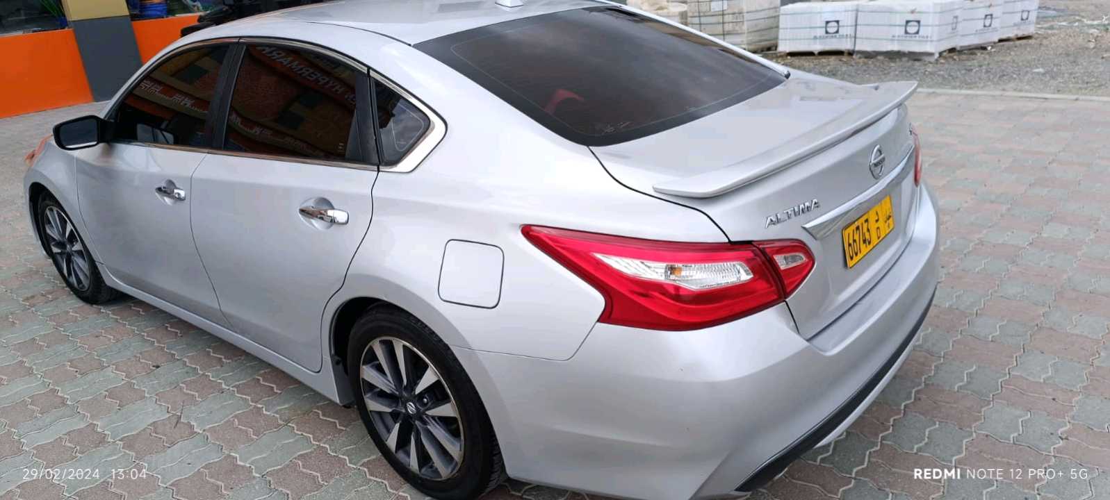 Car Image 2017 NISSAN ALTIMA SV