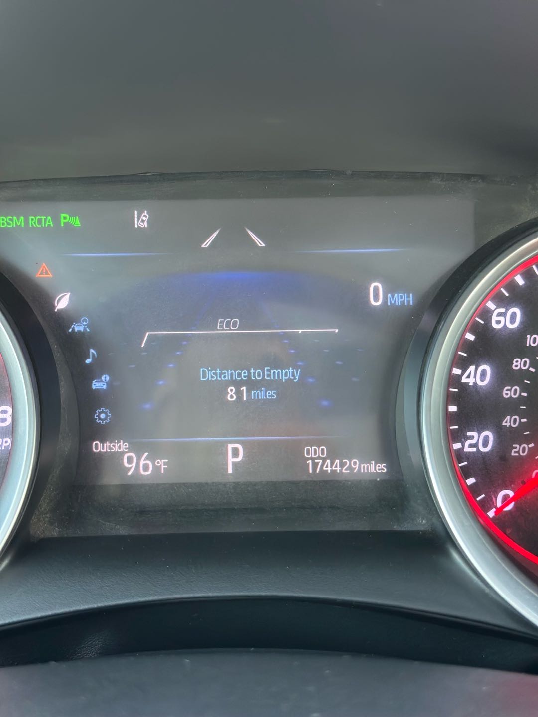 Car Image 2018 TOYOTA CAMRY XSE
