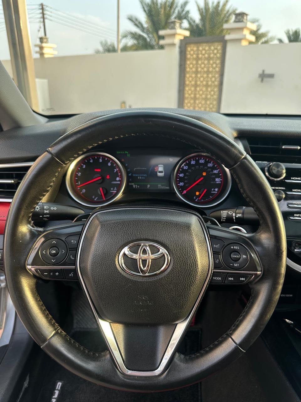 Car Image 2018 TOYOTA CAMRY XSE