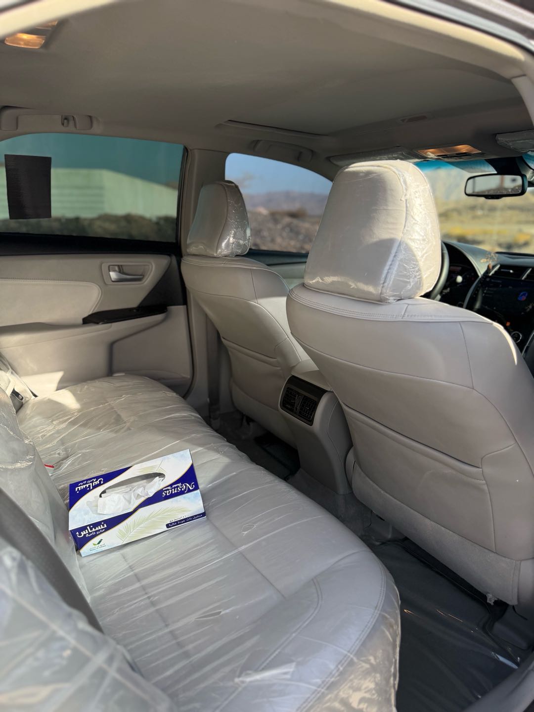 Car Image 2017 TOYOTA CAMRY XLE