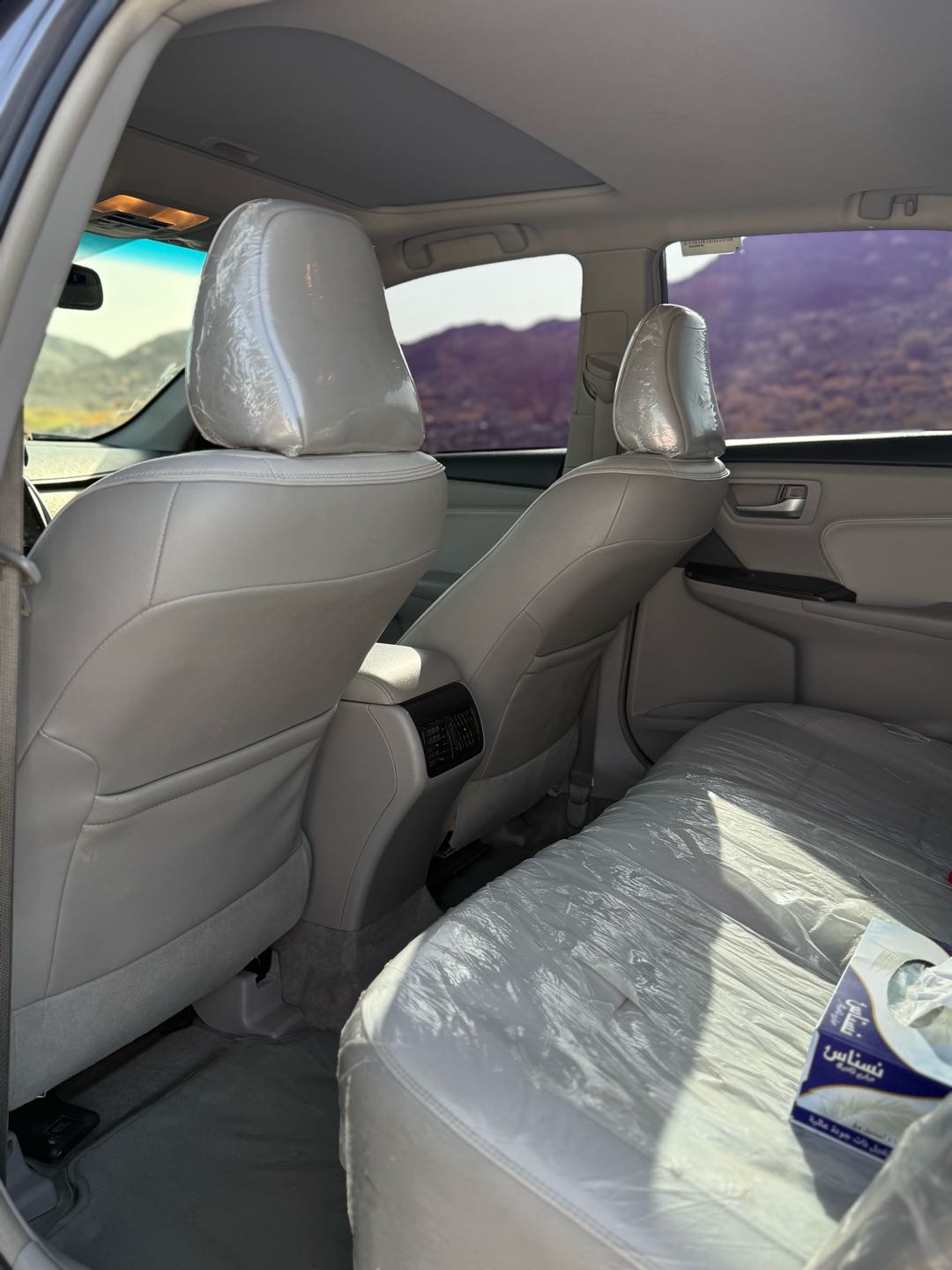 Car Image 2017 TOYOTA CAMRY XLE