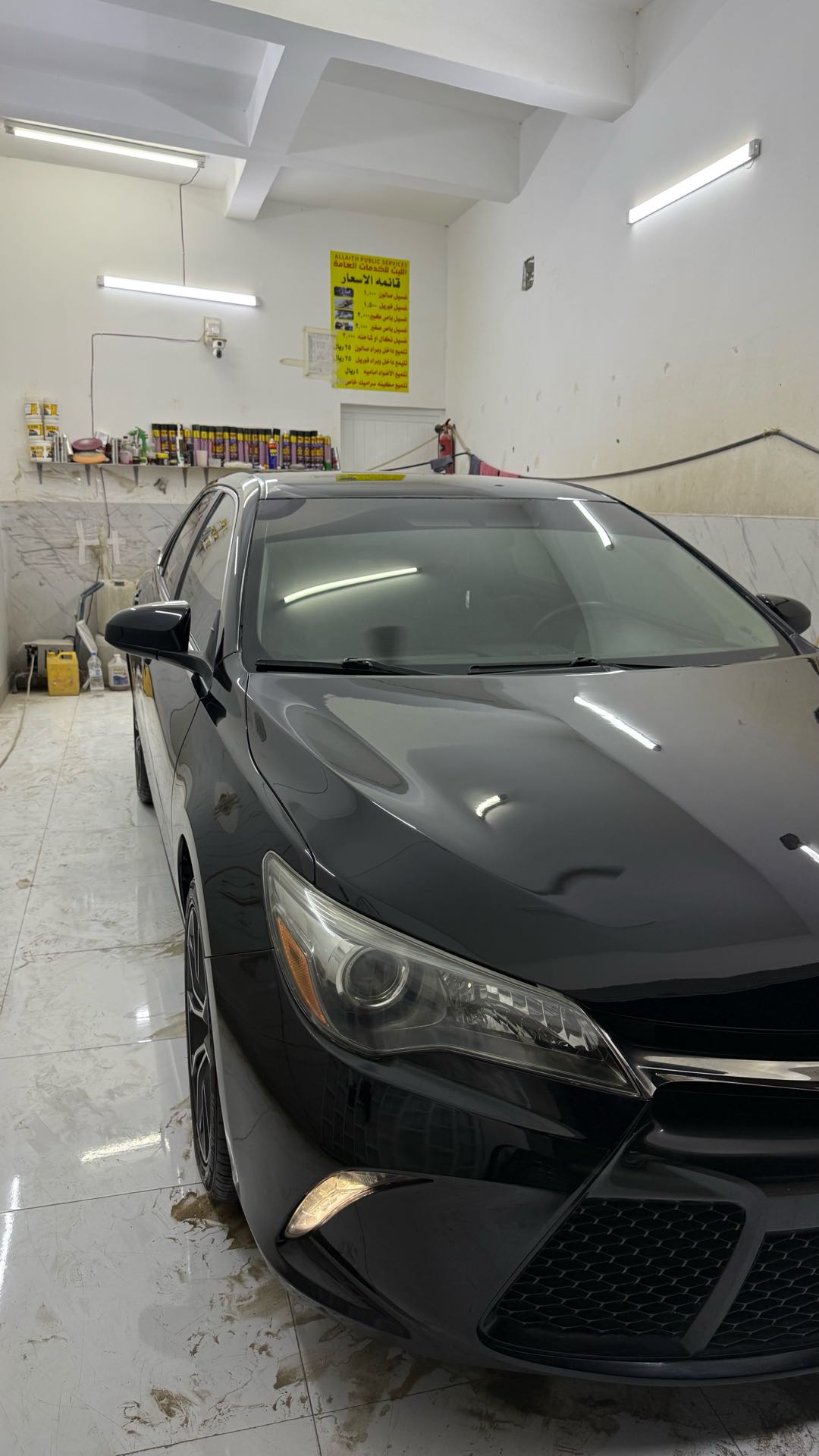 Car Image 2017 TOYOTA CAMRY XSE