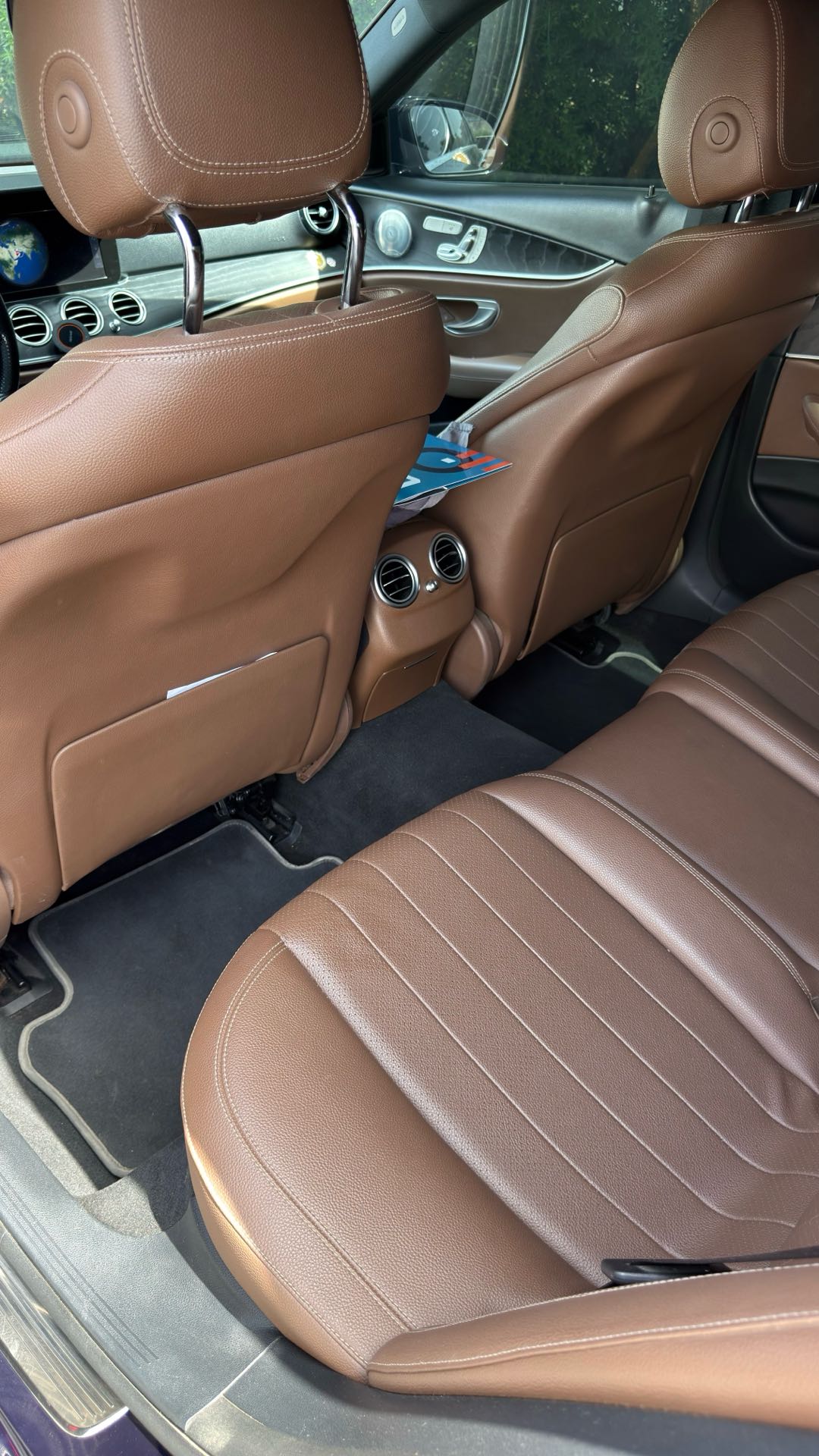 Car Image 2017 MERCEDES E Class 300