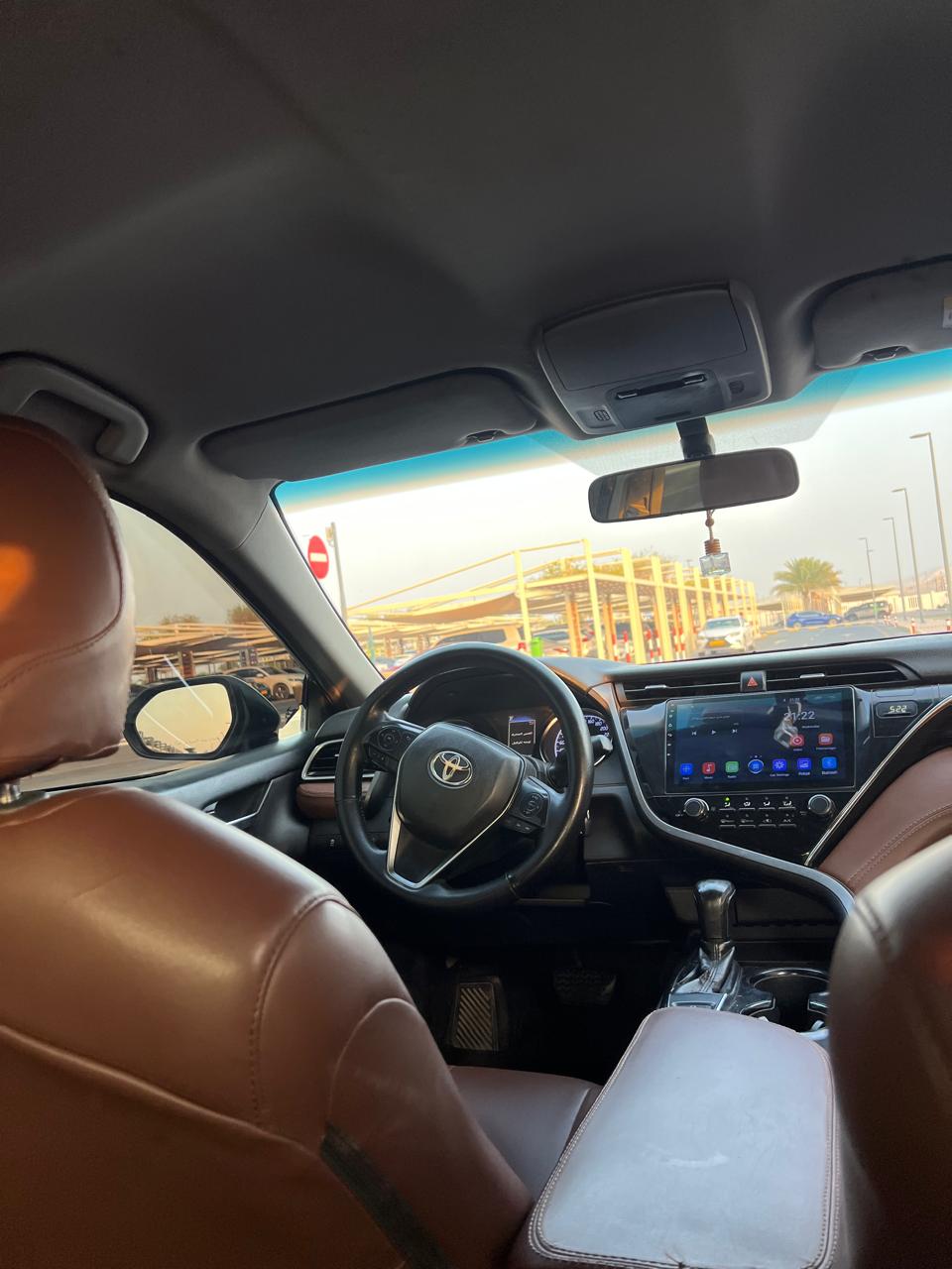 Car Image 2018 TOYOTA CAMRY LE