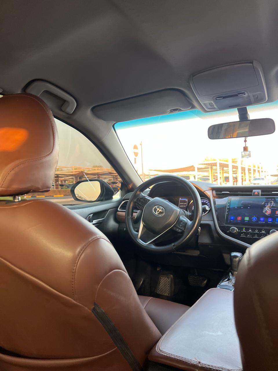 Car Image 2018 TOYOTA CAMRY LE