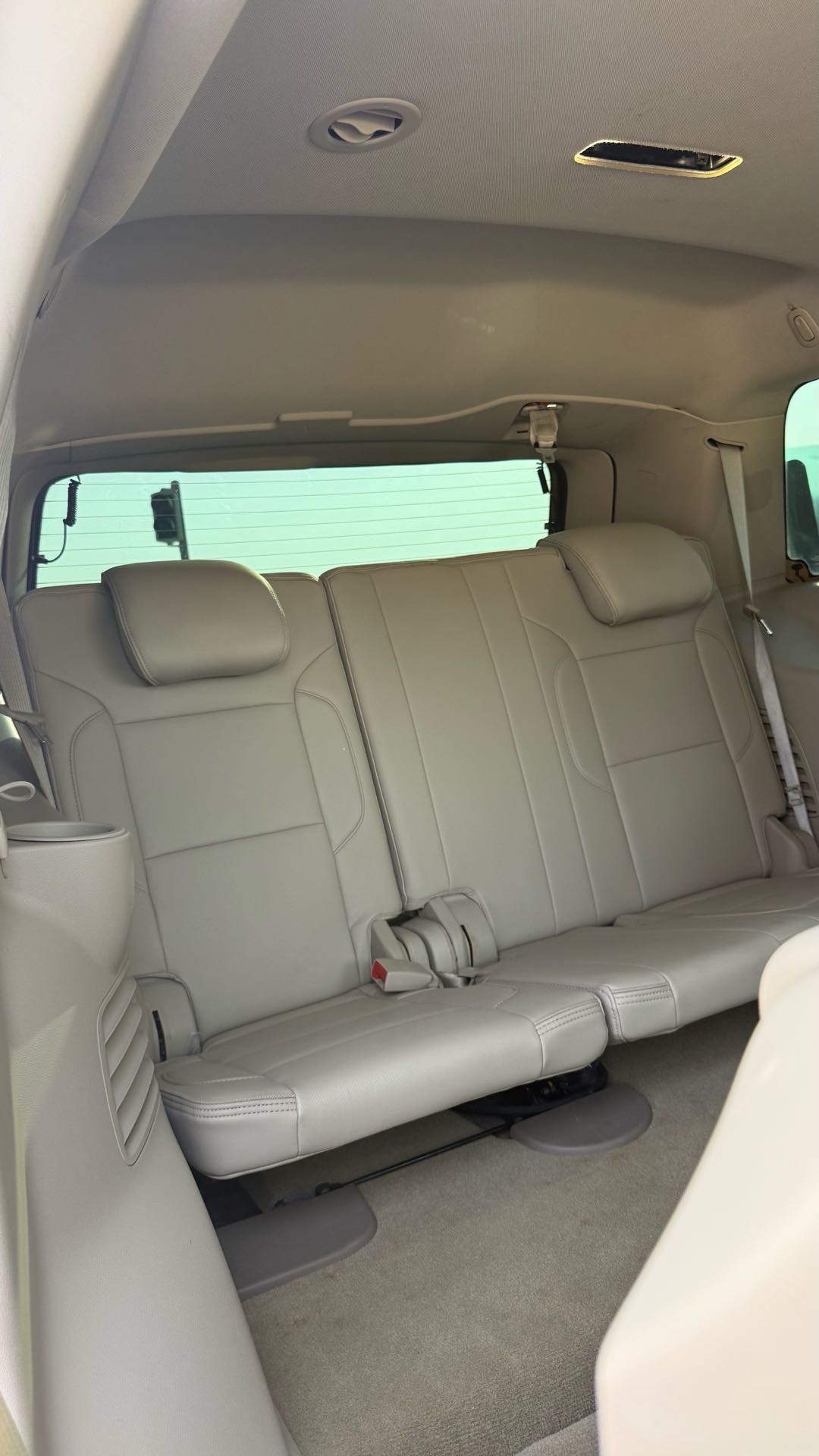 Car Image 2017 GMC YUKON Denali