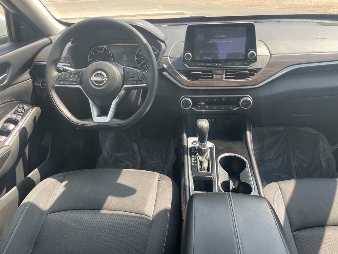Car Image 2023 NISSAN ALTIMA SV