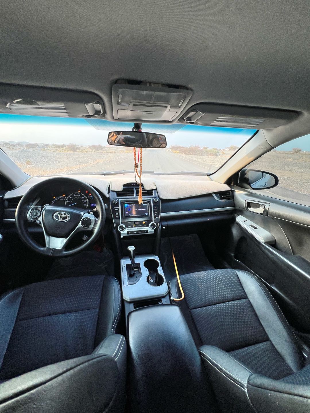 Car Image 2013 TOYOTA CAMRY SE
