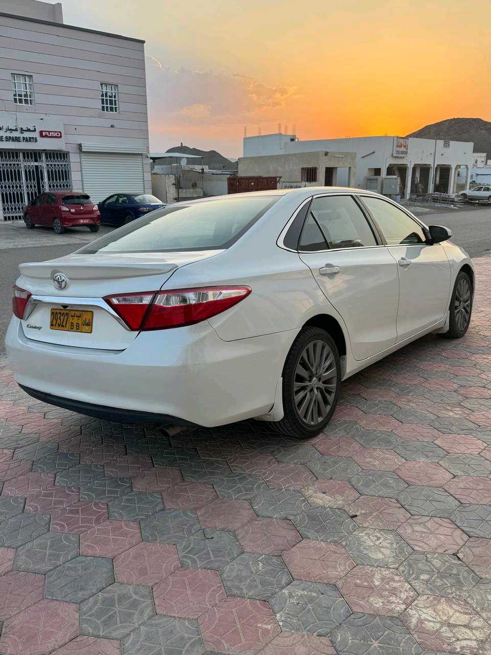 Car Image 2017 TOYOTA CAMRY GL
