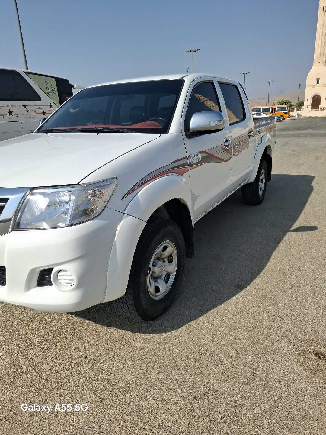 Car Image 2014 TOYOTA HILUX 2.7