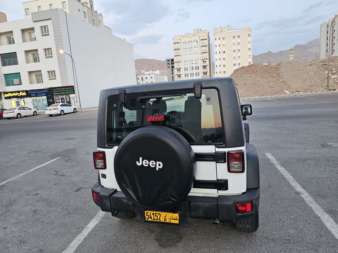 Car Image 2015 JEEP WRANGLER Sport