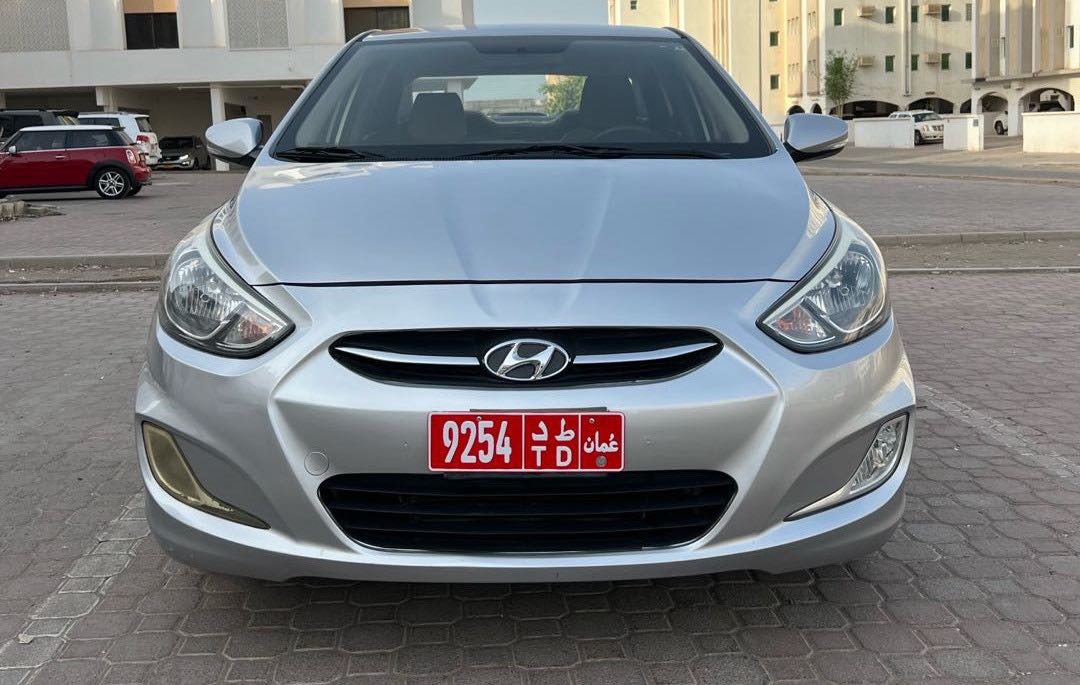 HYUNDAI ACCENT 2016