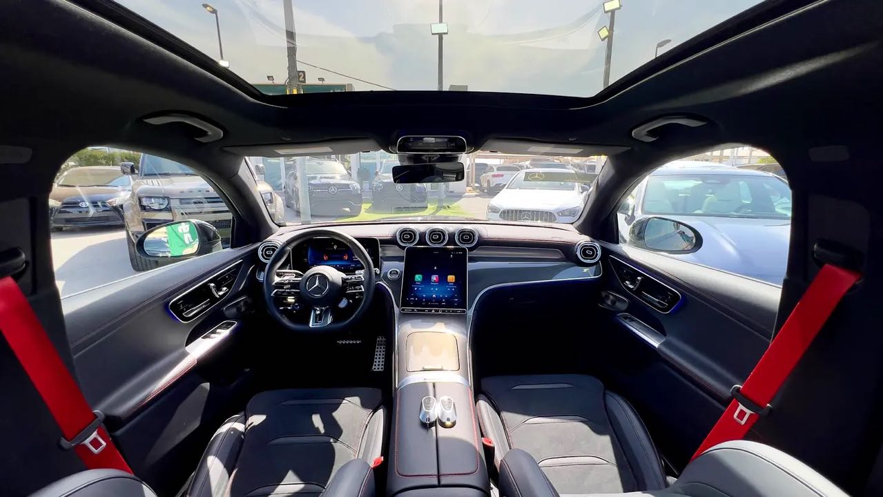 Car Image 2025 MERCEDES GLC CLASS 
