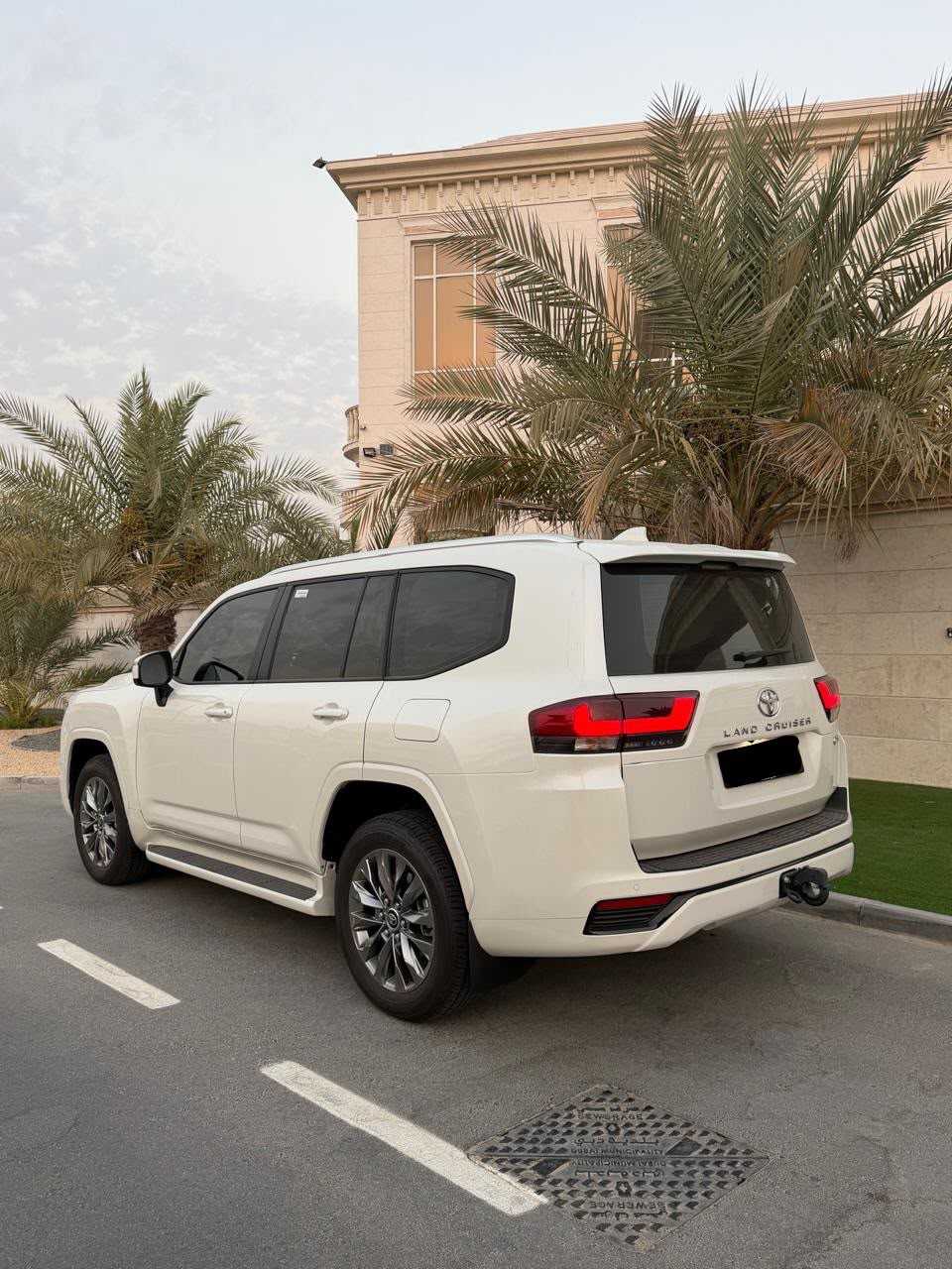 Car Image 2026 TOYOTA LAND CRUISER GX.R
