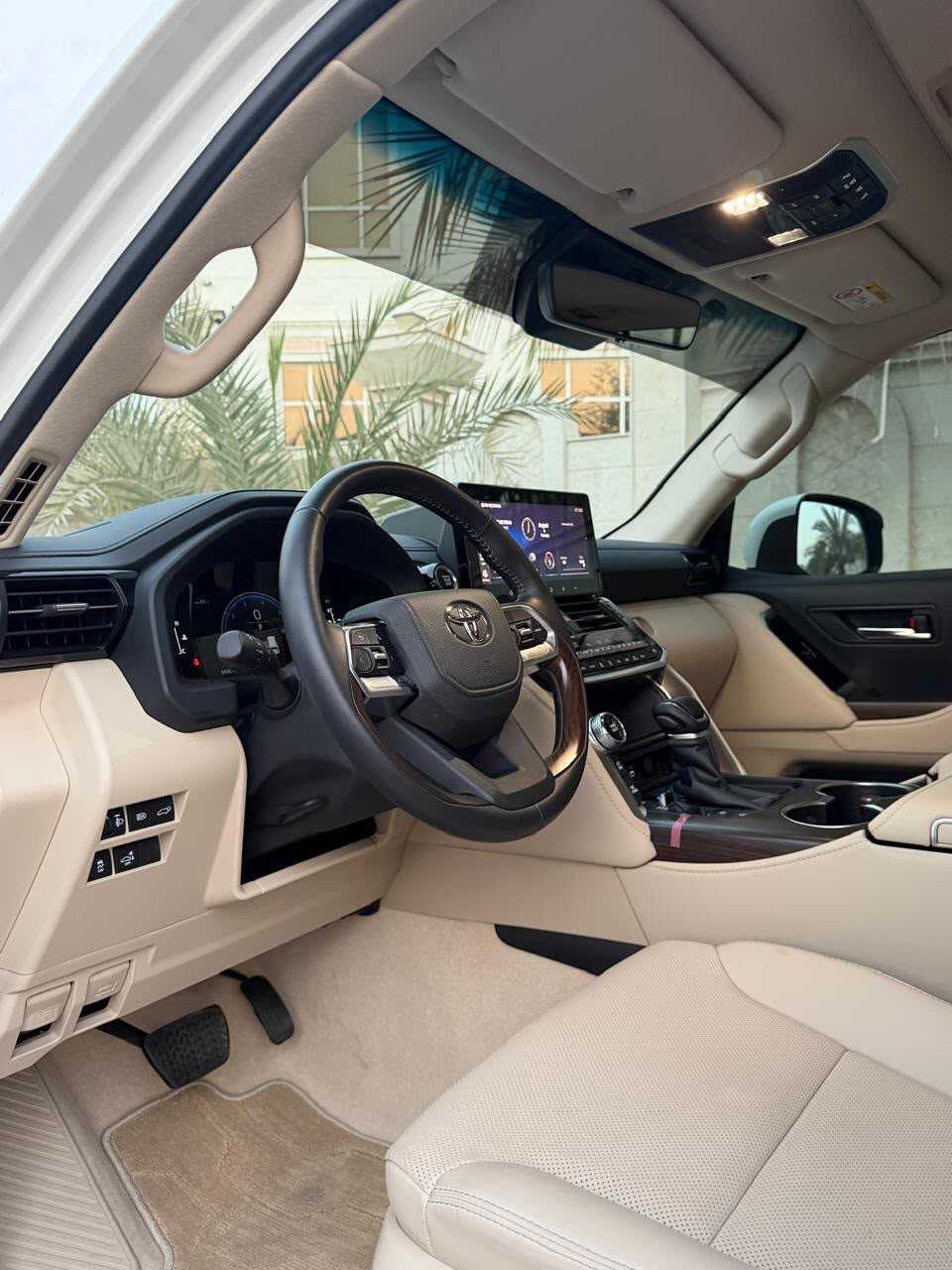 Car Image 2026 TOYOTA LAND CRUISER GX.R