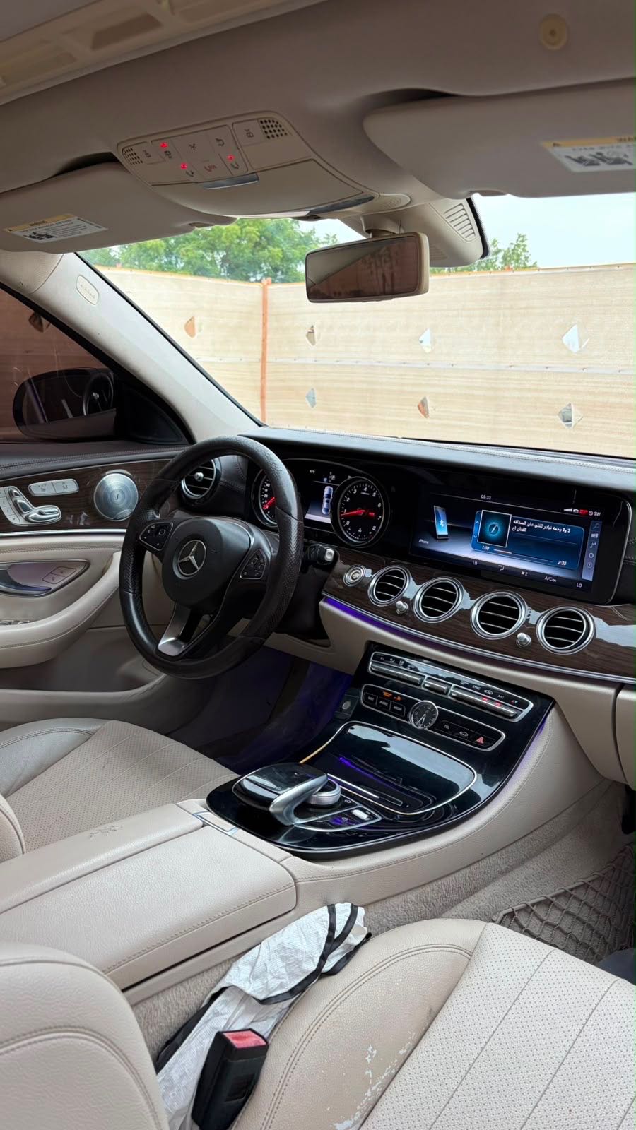 Car Image 2017 MERCEDES E Class 300