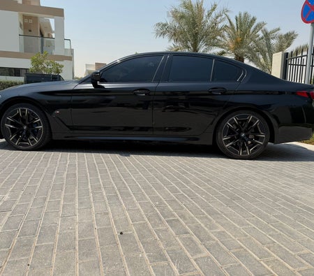 BMW 5 SERIES 2023
