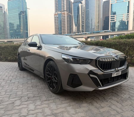 BMW 5 SERIES 2026