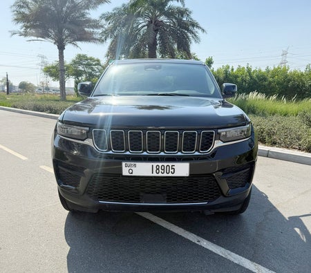 JEEP GRAND CHEROKEE 2024