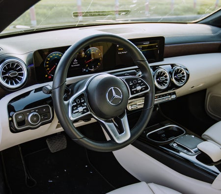 MERCEDES CLA CLASS 2023