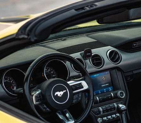FORD MUSTANG 2020