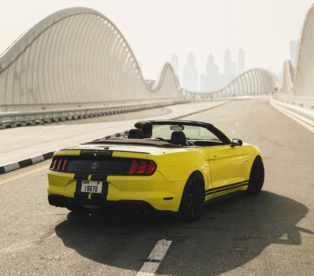 FORD MUSTANG 2020