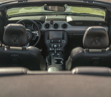 FORD MUSTANG 2020