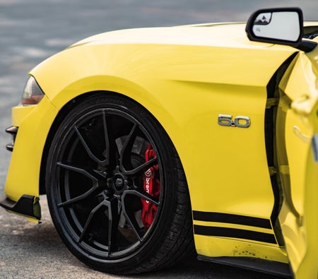 FORD MUSTANG 2020
