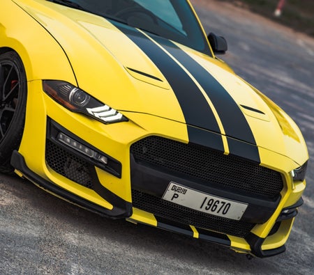 FORD MUSTANG 2020