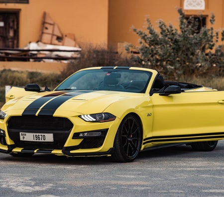 FORD MUSTANG 2020