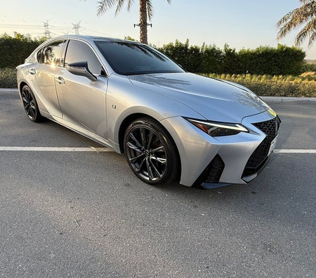 LEXUS IS 2023