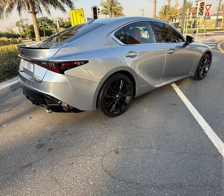 LEXUS IS 2023
